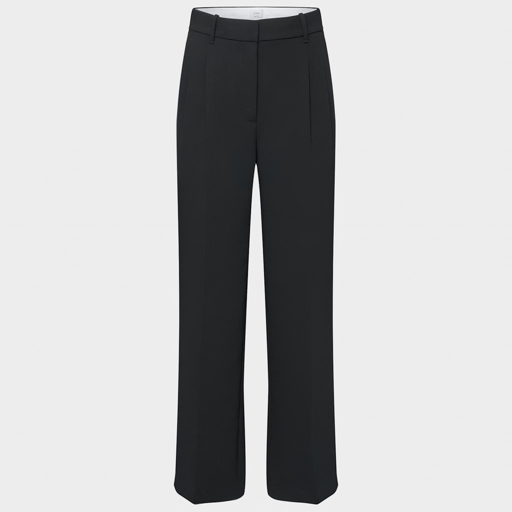 Aritzia the Effortless Pant